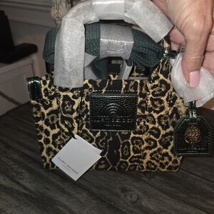 Kurt Geiger Leopard Print Handbag - Black and Gold Metalic Green. price Firm